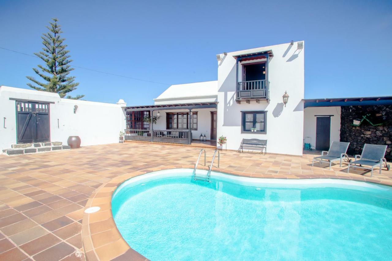 Casa Los Veroles Lanzarote El Islote Exterior foto